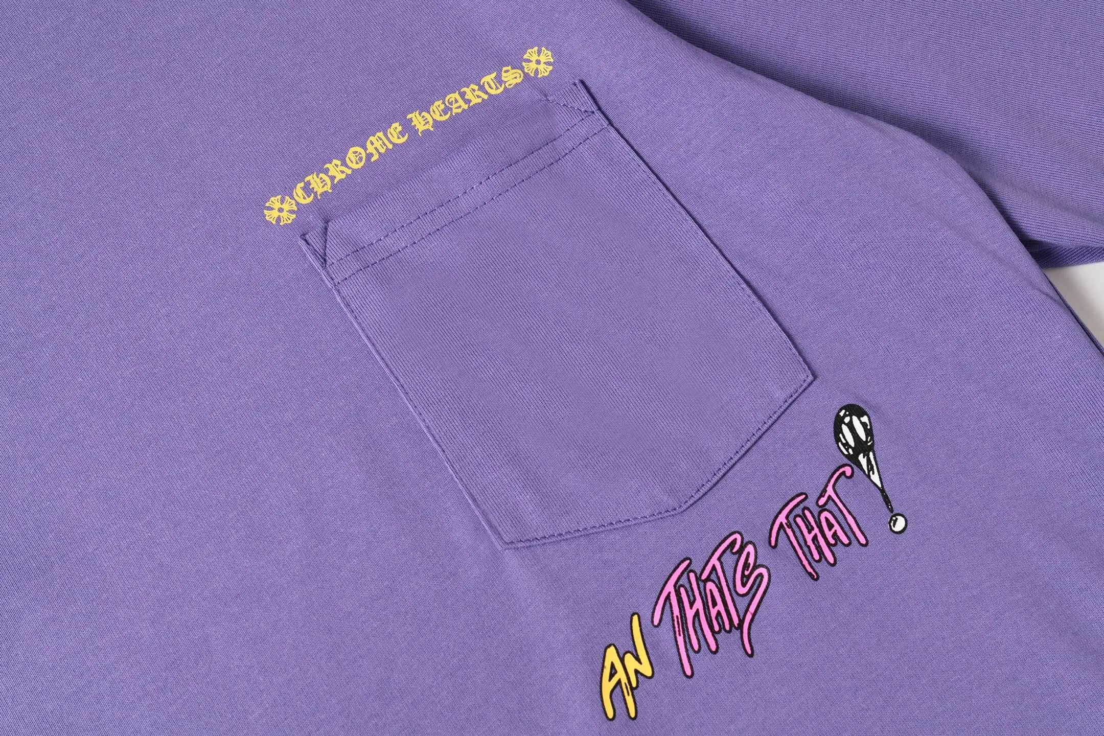 P160 Cross-border quantity model. If you pursue quality, please do not place an order. -Chrome Hearts/Chrome Hearts Sanskrit color printed graffiti✍️hot style long-sleeved T-shirt -High weight, high density and high quality. The wool is soft, delicate and skin-friendly. Soft and silky to the touch. Excellent warmth and skin-friendly properties.